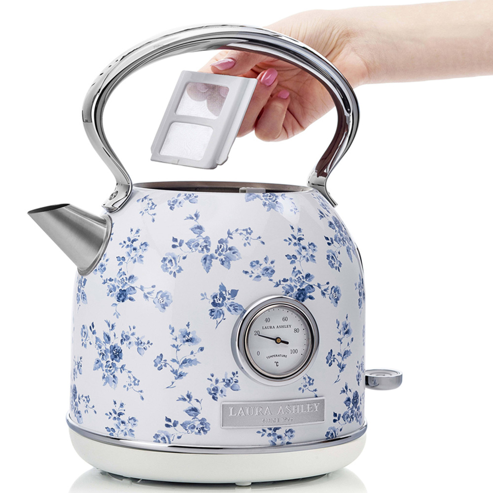 Laura Ashley VQSBPKK336LACR China Rose 1.7L Dome Kettle Image 5