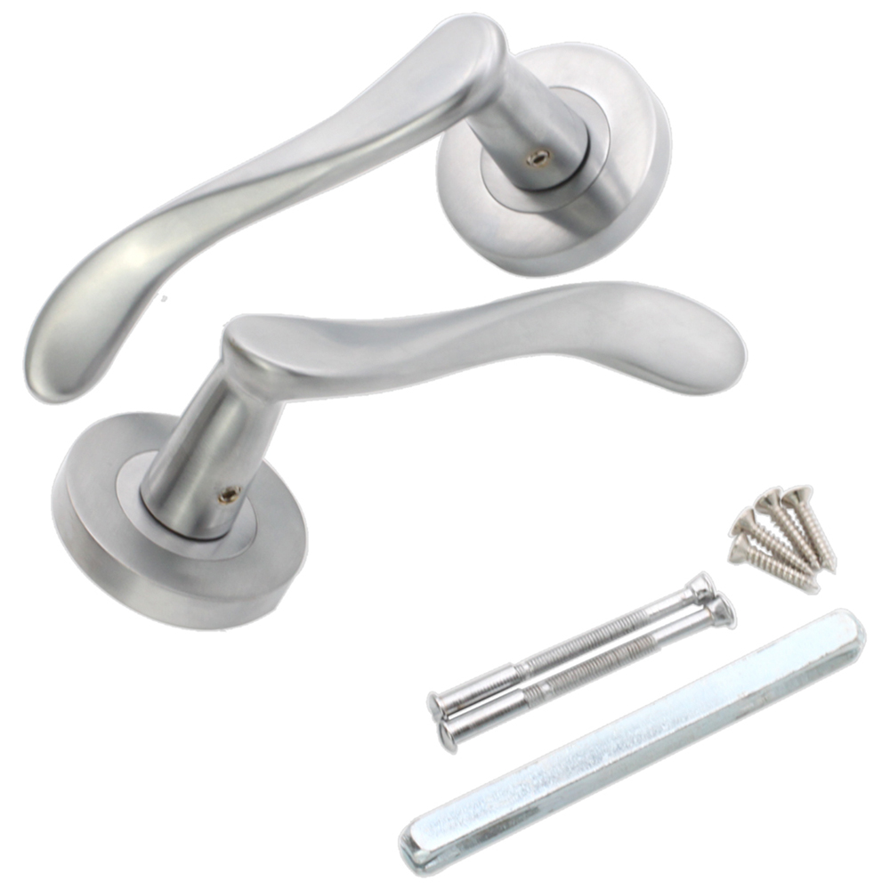 Spira Brass Rosalie Satin Chrome Lever Door Handle 2 Pack Image 3