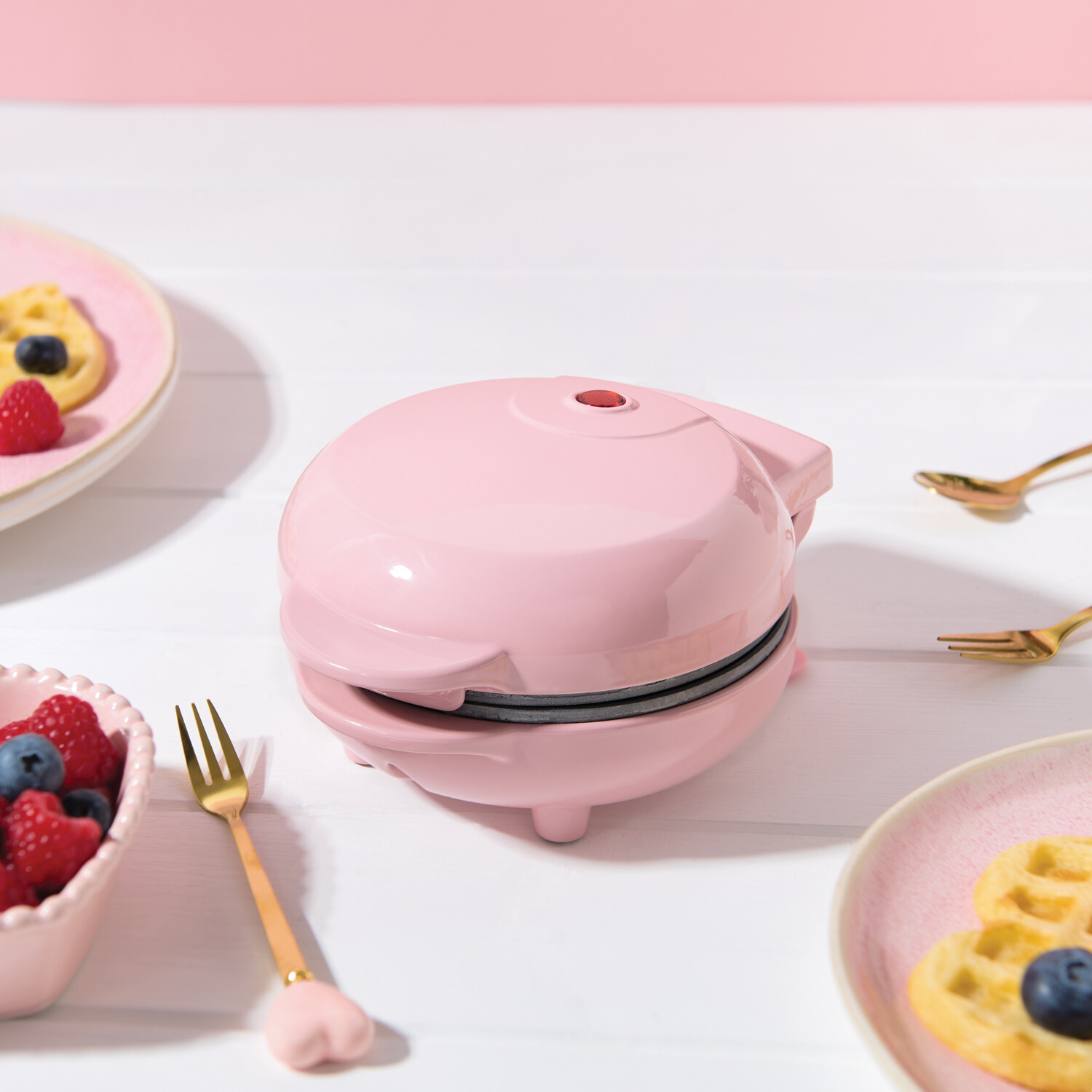 Mini Heart Waffle Maker Pink Image 3