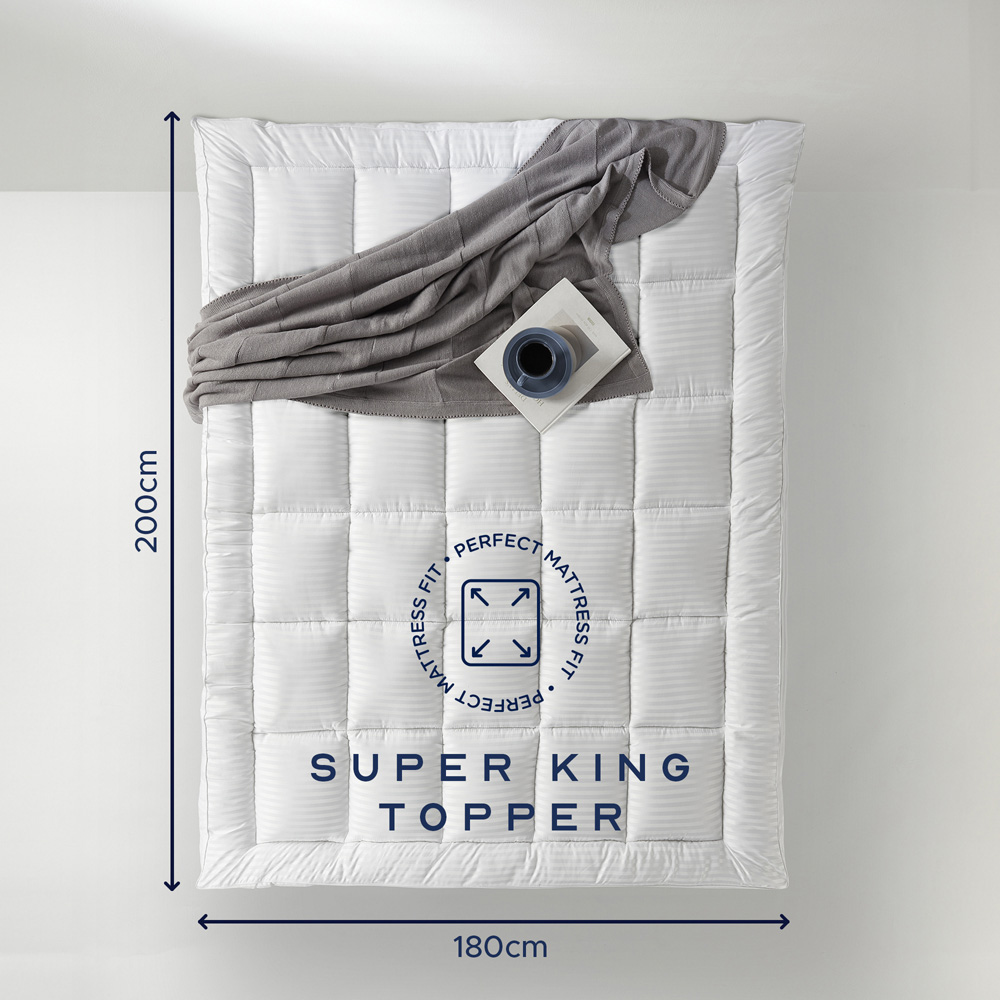 Snuggledown Super King Luxurious Hotel Mattress Topper Image 9