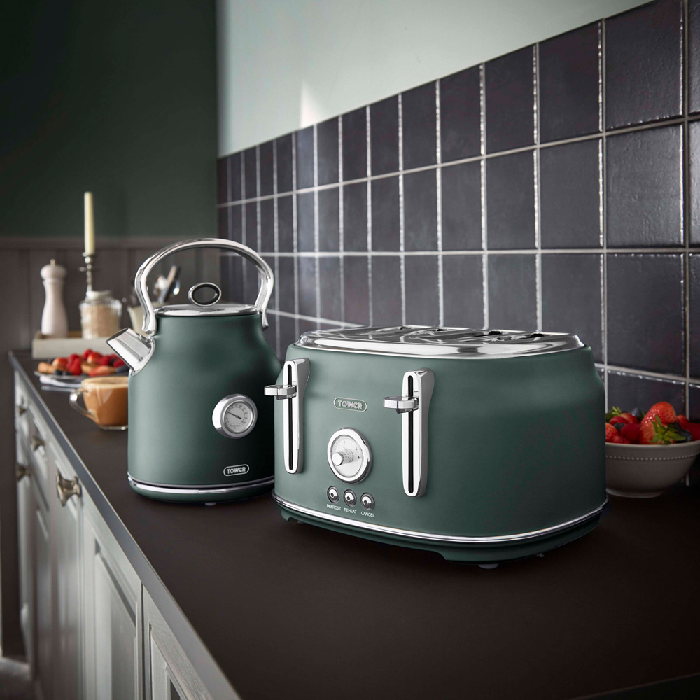 Tower Renaissance EEJB229 Green 4 Slice Toaster and 1.7L Kettle Set Image 2