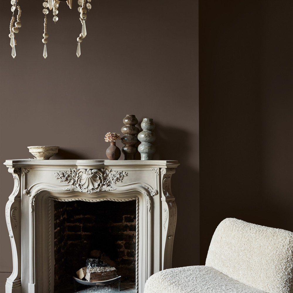 Abigail Ahern Walls and Ceilings Dewdrop Moss Emulsion Paint 2.5L Image 5