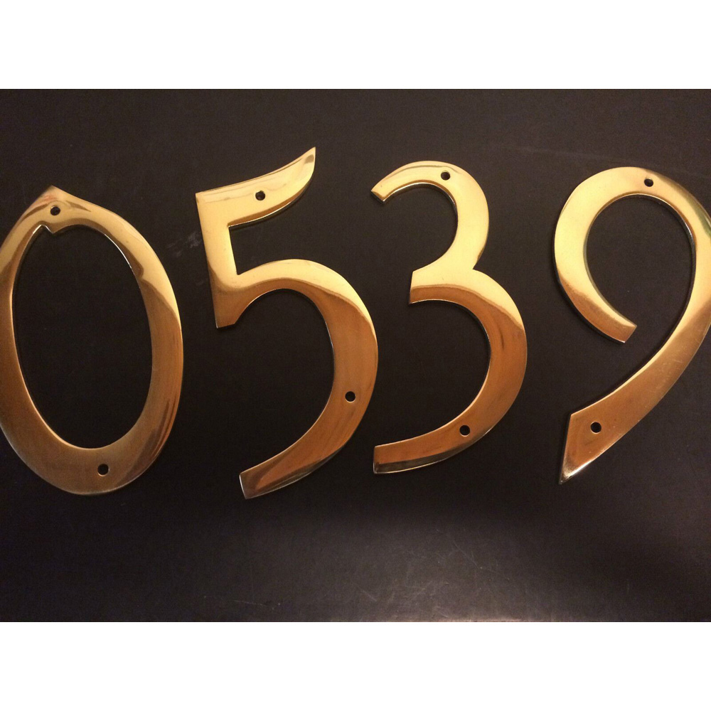Golden Grace Italic Design Brass Finish Door Numerals No 7 112mm Image 2