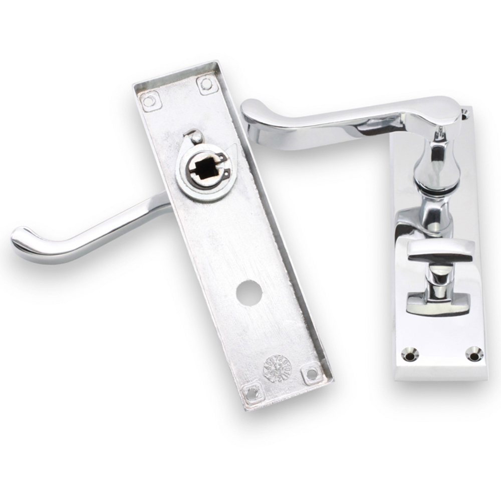 Spira Brass Victorian Polished Chrome Scroll Bathroom Lever Door Handle 2 Pack Image 3