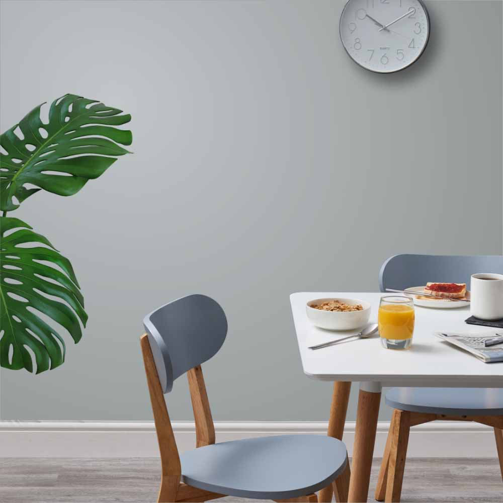 Wilko Walls & Ceilings Grey Skies Silk Emulsion Paint 5L Image 4