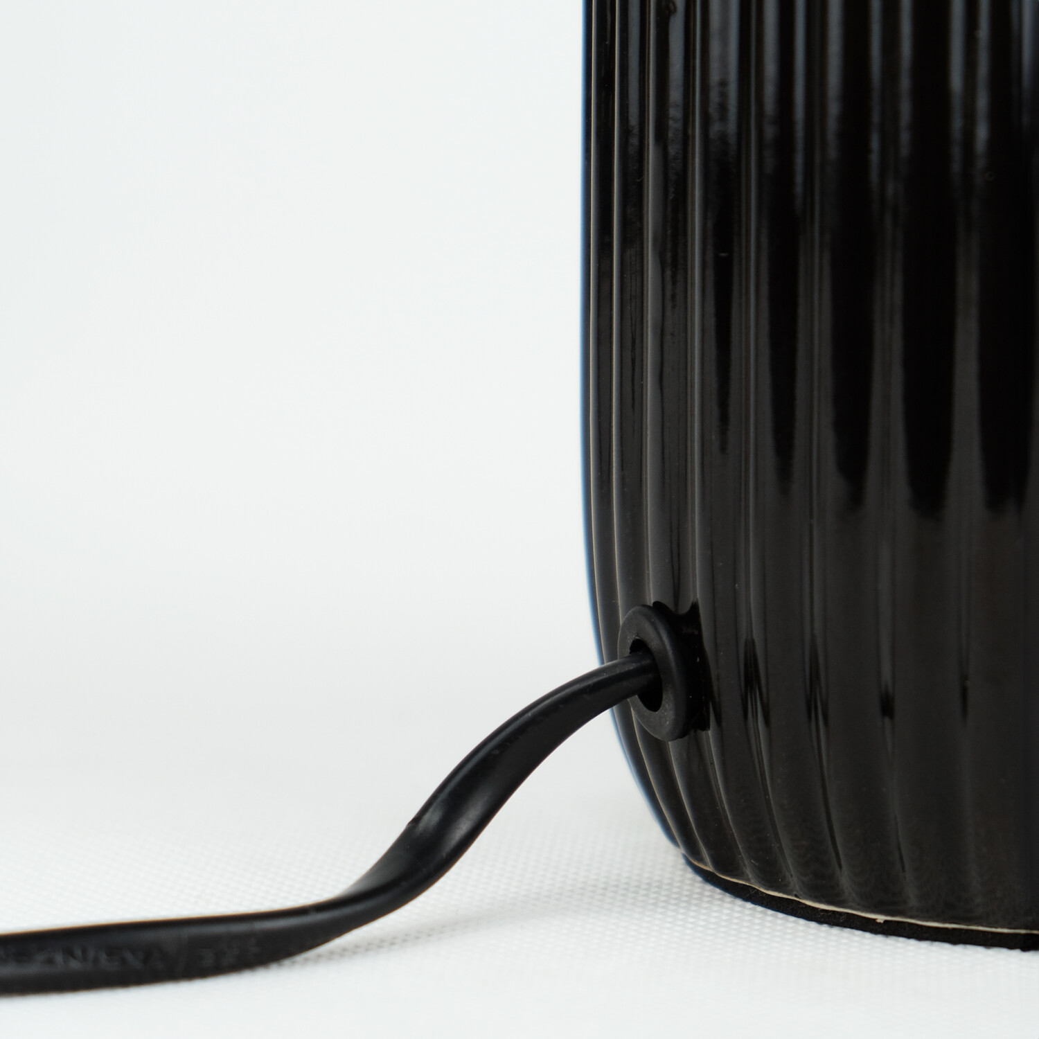 Evren Table Lamp - Black Image 7