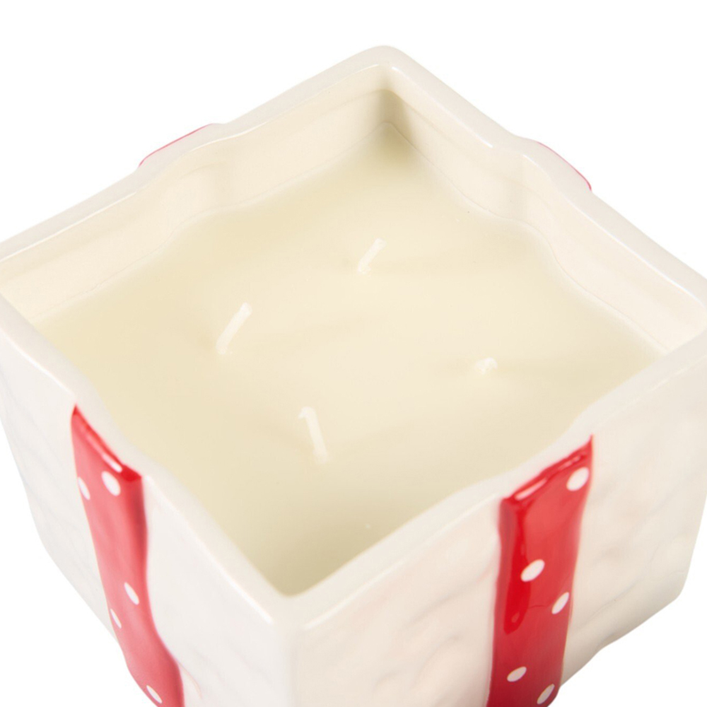 Assorted Present Ceramic Candle Image 5