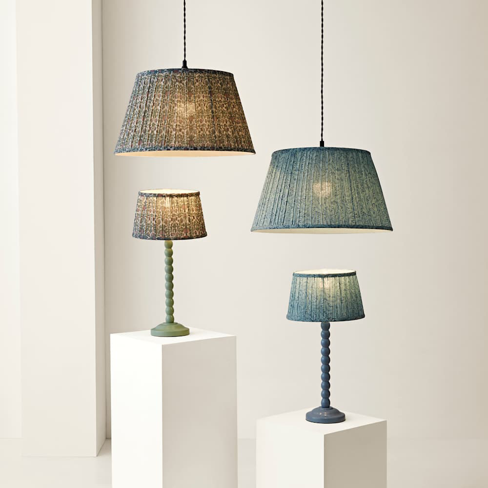 ValueLights Alba Tapered Leaf Pleated Large Ceiling Lamp Shade Image 7