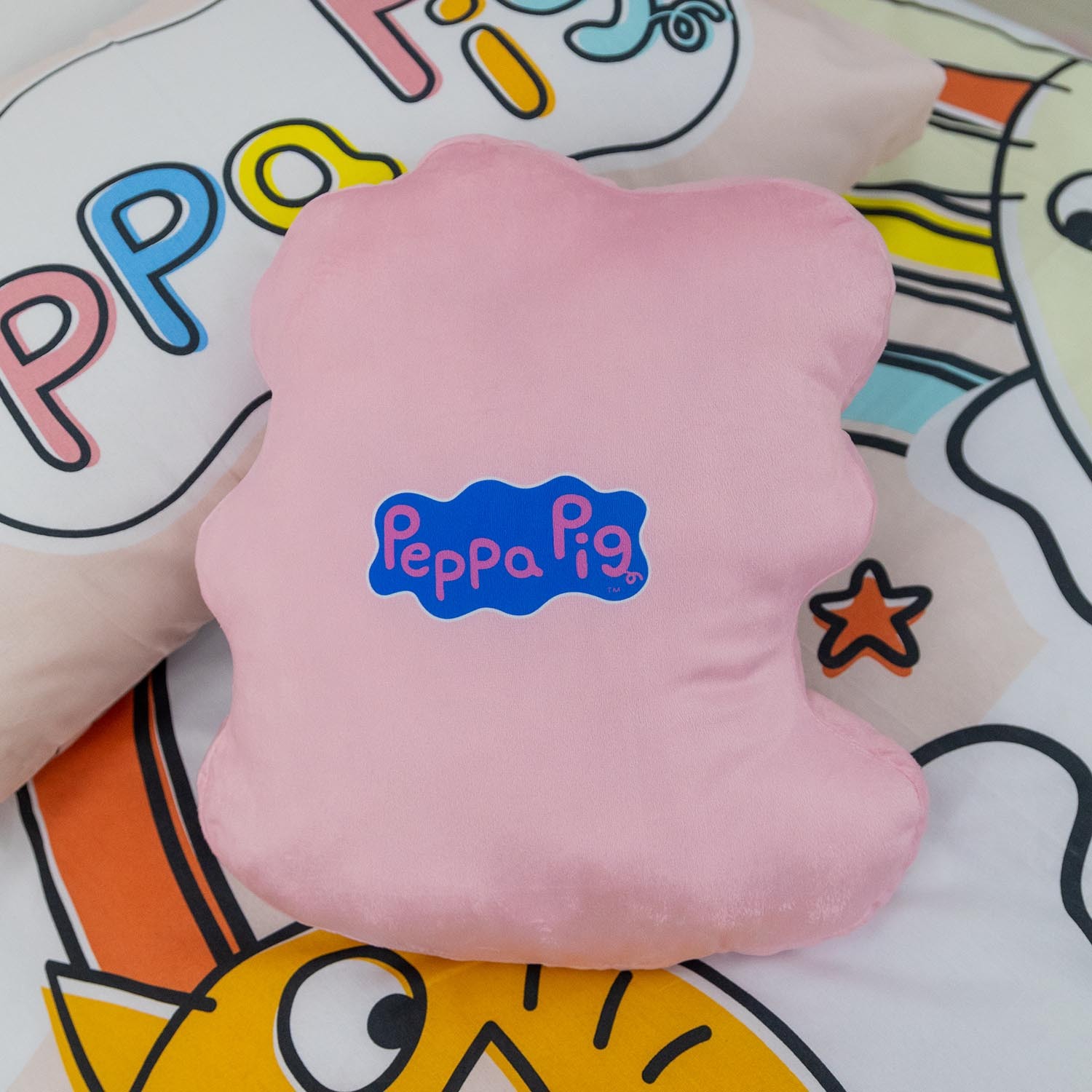 Peppa Pig Shaped Cushion - Pink Image 8