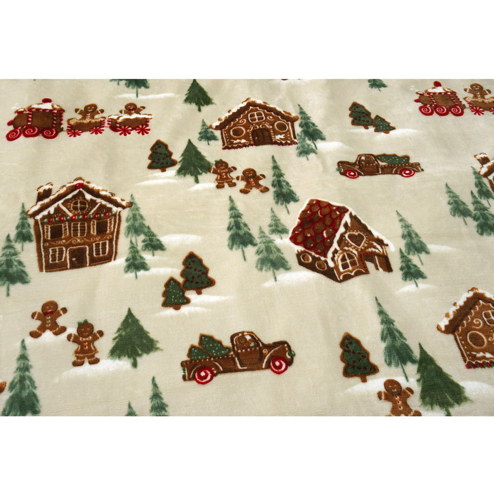 Gingerbread Lane Electric Fleece Throw Image 6