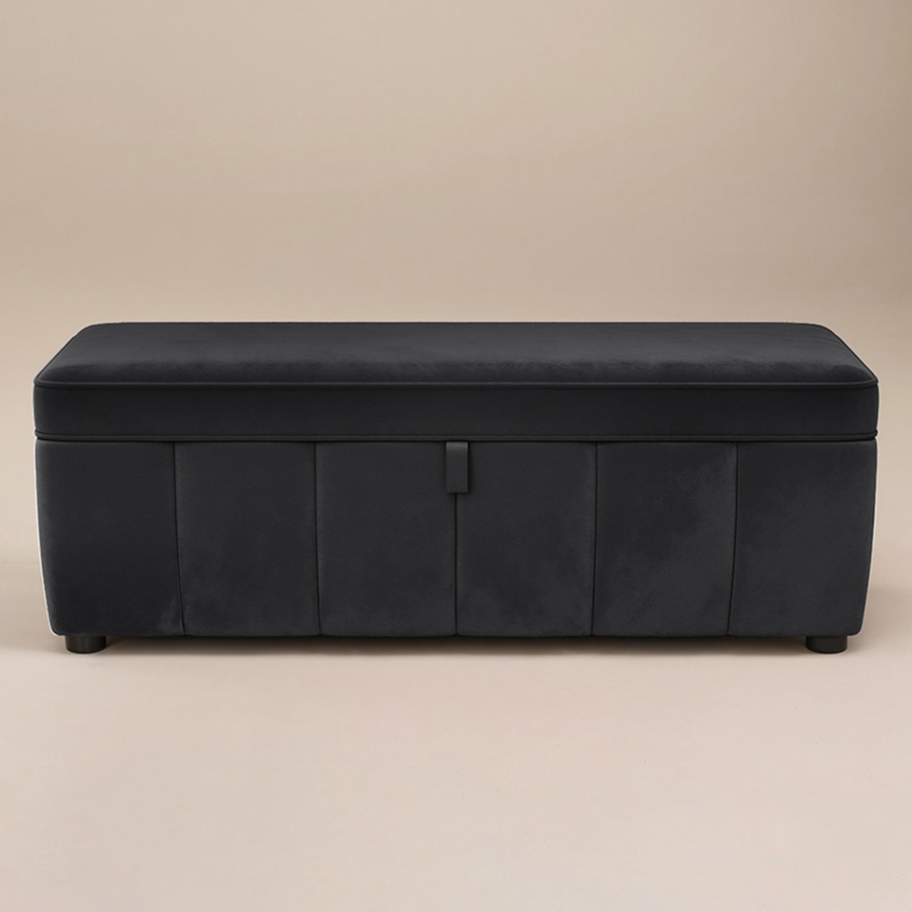 SOLACE+CO Emilie Black Velvet Blanket Box Image 2