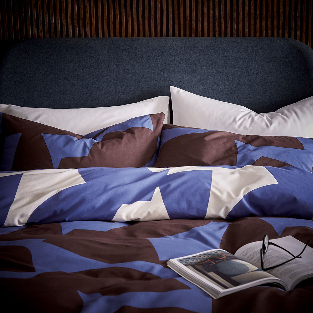 Helena Springfield Alva Super King Size Iris Duvet Set Image 4