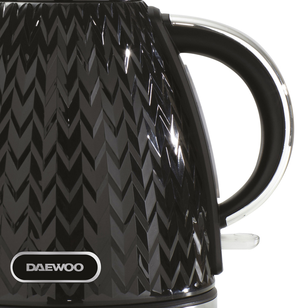 Daewoo Argyle Black 1.7L Jug Kettle Image 4