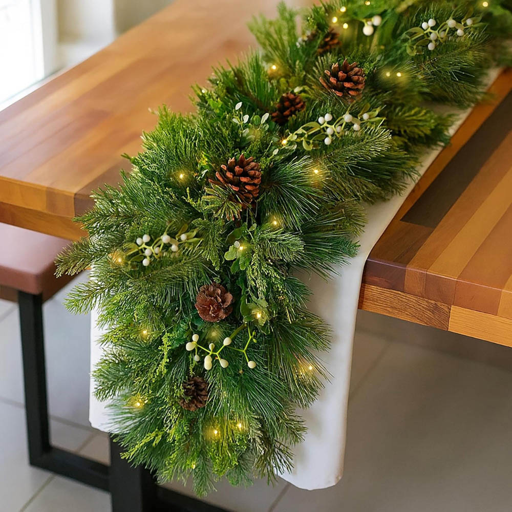 Marco Paul Pre-Lit LED Artificial Mistletoe Garland 270cm Image 2