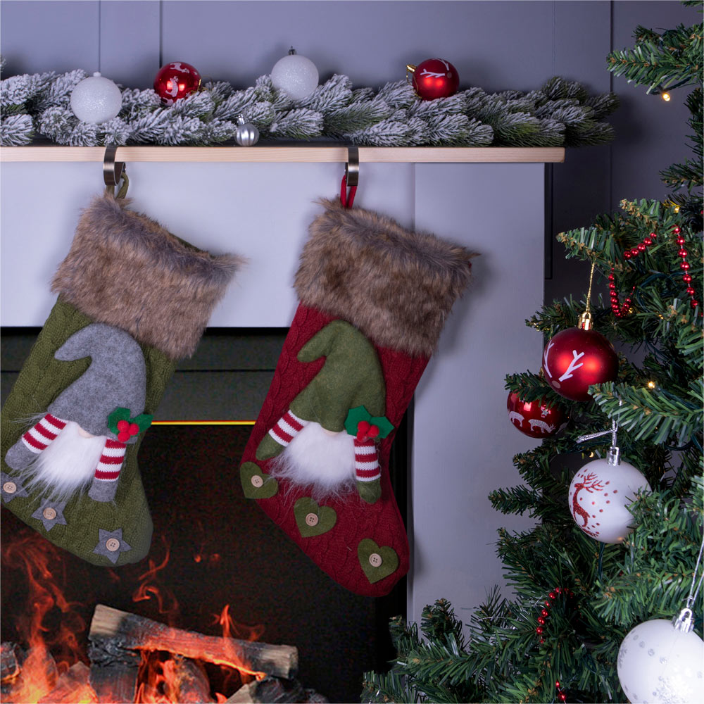 St Helens Silver Christmas Stocking Holders 4 Pack Image 2