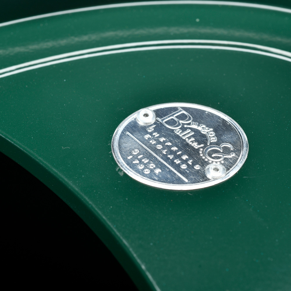 Burgon & Ball British Racing Green Galvanised Steel Waterfall Watering Can with Removeable Rose 9L Image 4