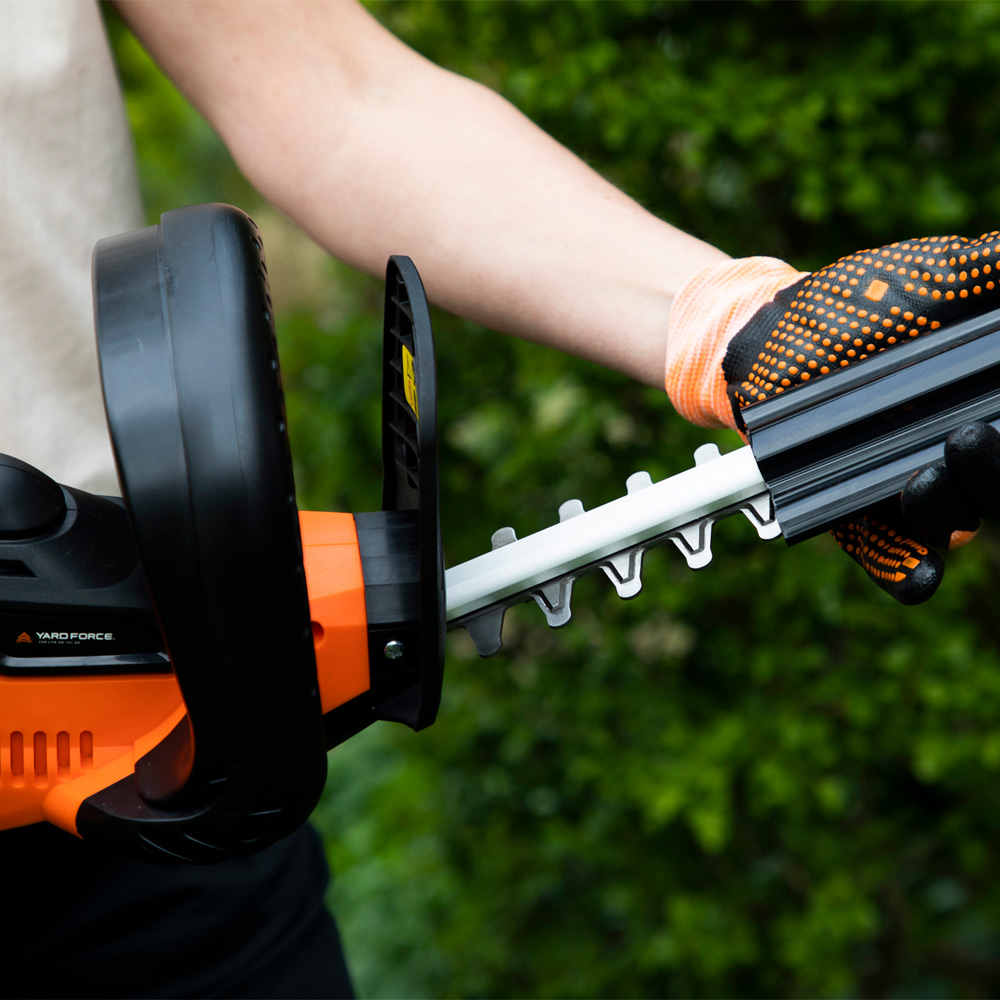 Yard Force LH C45 20V Cordless Hedge Trimmer Image 7