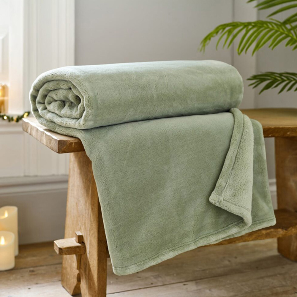 Deyongs Coco Touch Sage Throw 140 x 180cm Image 2
