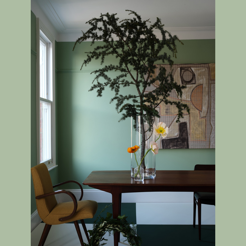 Farrow & Ball Interior Wood and Metal 309 Whirlybird Flat Eggshell Paint 5L Image 4