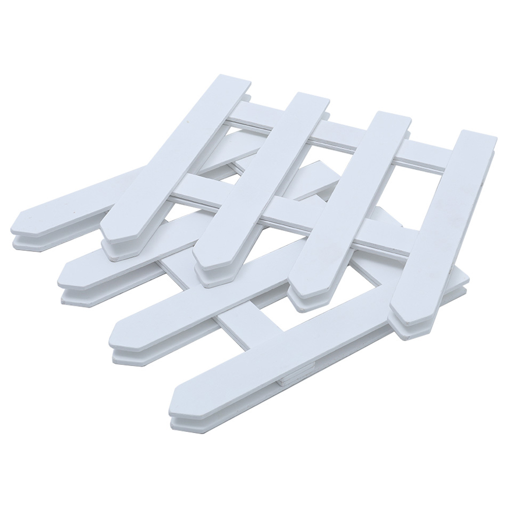 Christmas Tree Wooden Picket Fence Image 3