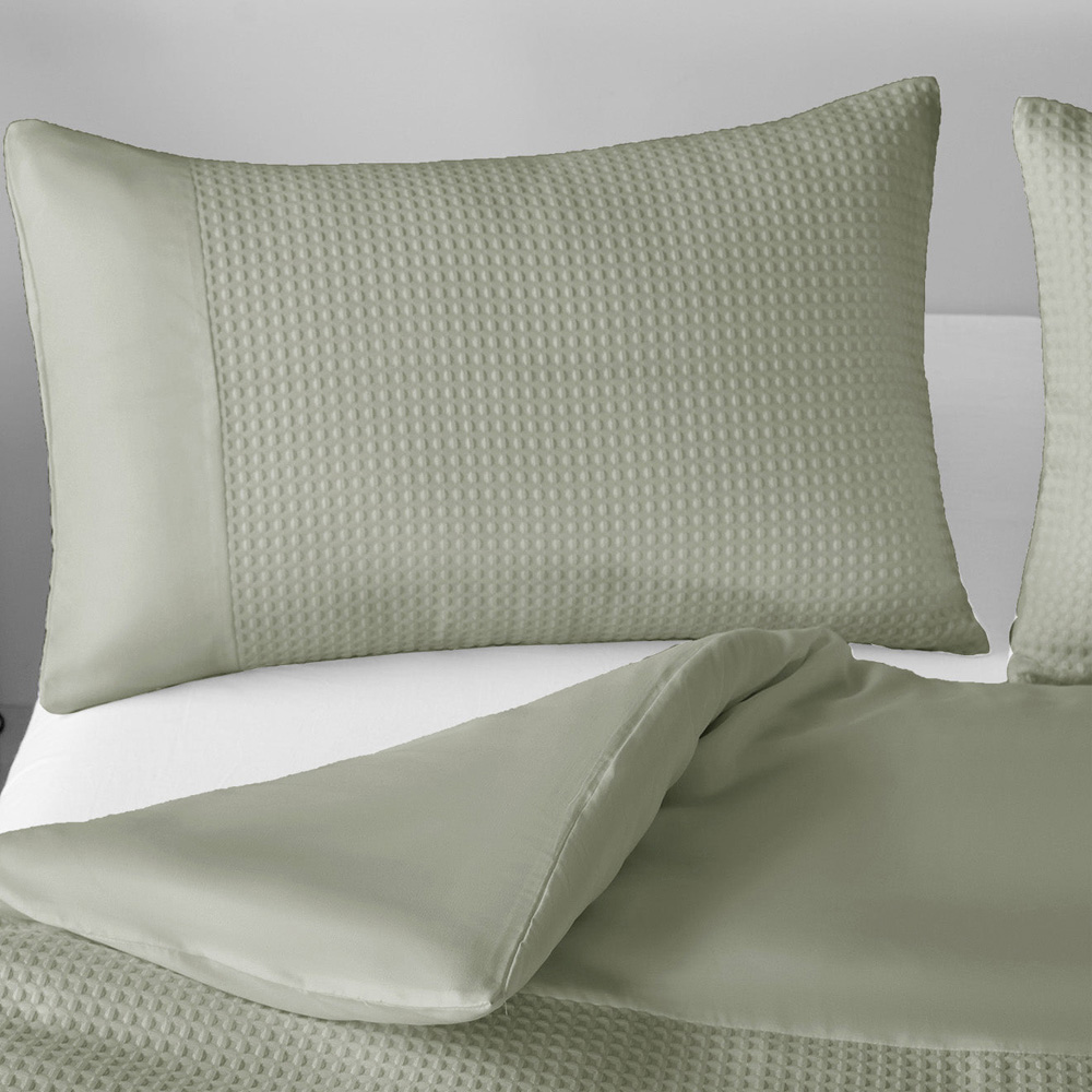 Velosso Waffle King Size Sage Weave Duvet Set Image 3