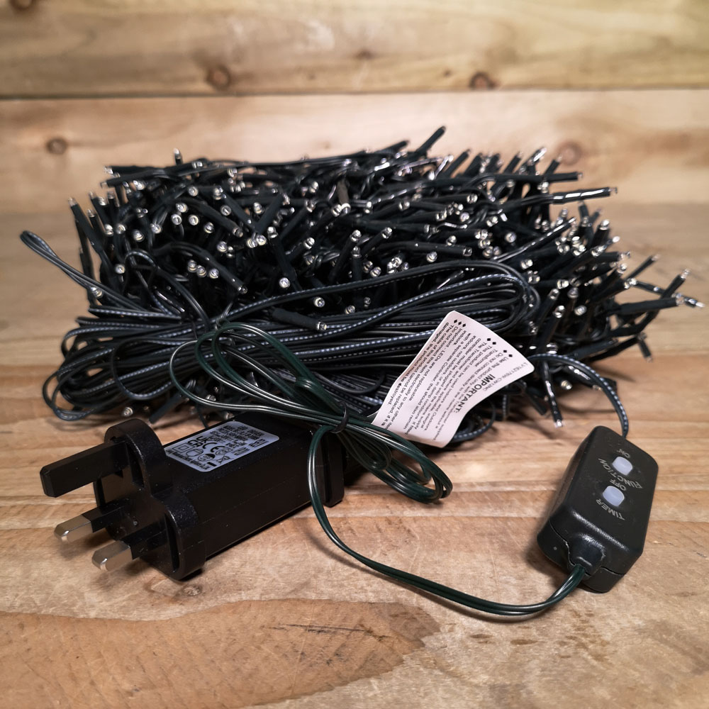 Premier ClusterBrights 960 Warm White LED Cluster String Light 12.4m Image 5