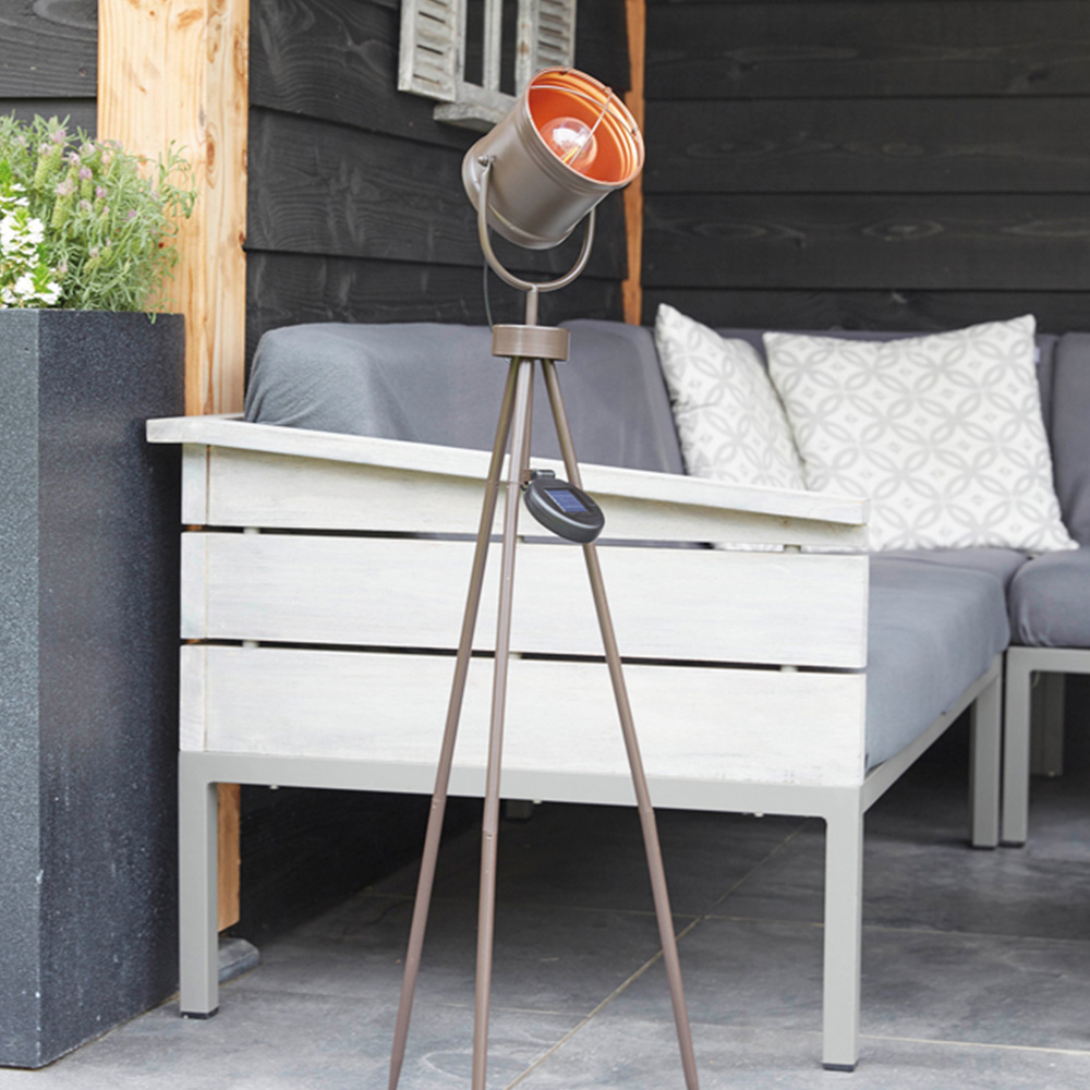 Luxform Leipzig LED Solar Garden Studio Tripod Image 5