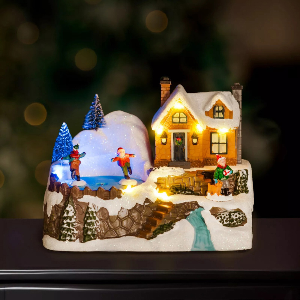 Marco Paul LED Winter Christmas Village Scene Decoration with Ice Rink Image 6