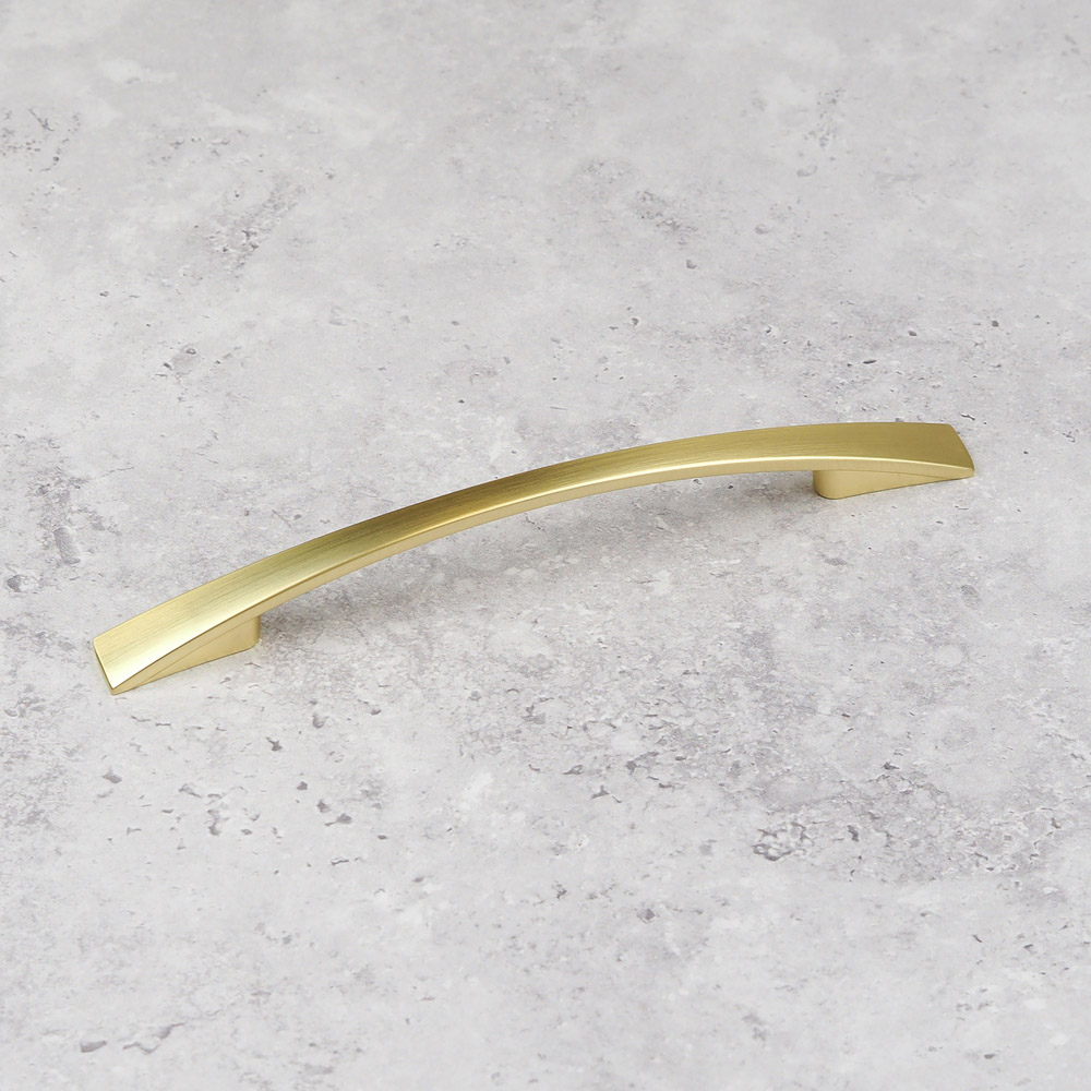 Handle & Home Brushed Brass Bow Handle 128mm Image 3