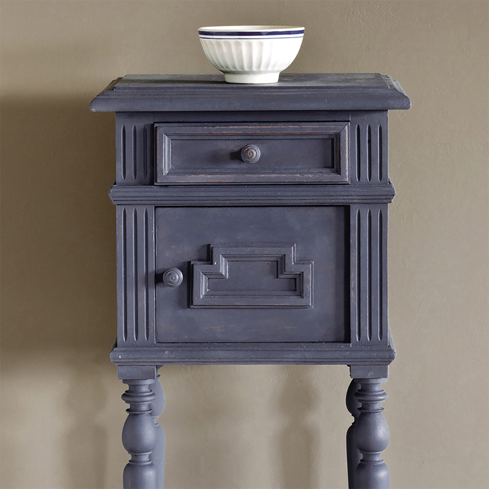Annie Sloan Old Violet Matt Chalk Paint 1L Image 4
