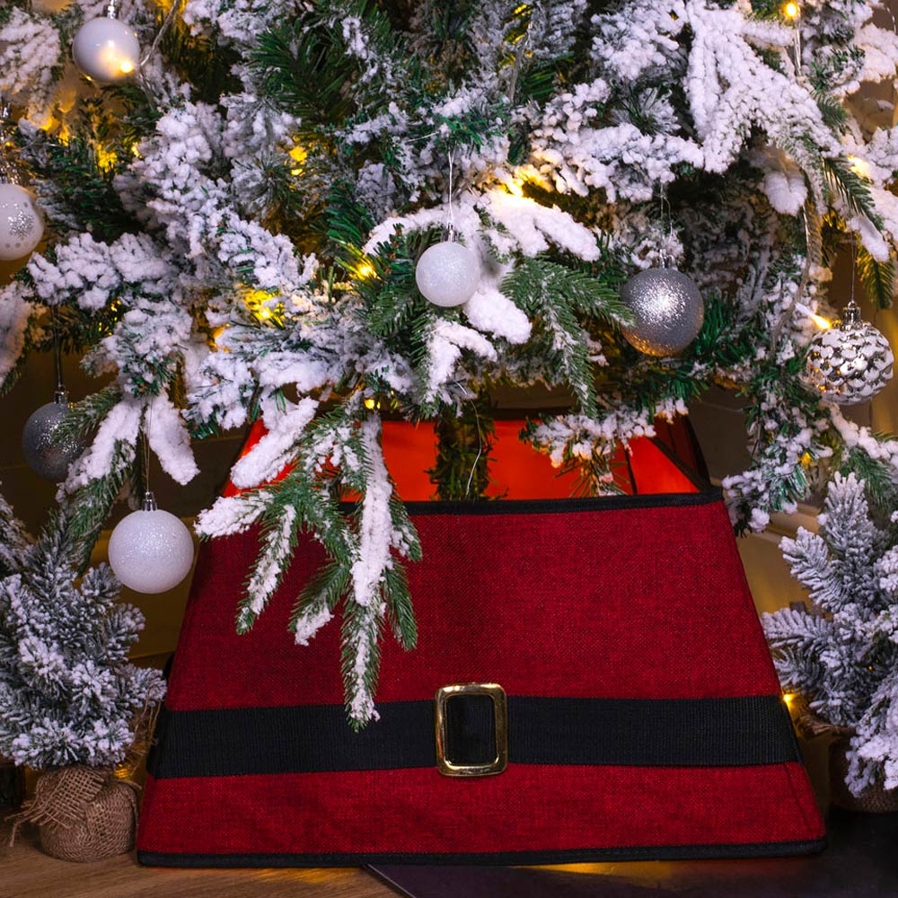 St Helens Red Santa Belt Tree Skirt Image 2