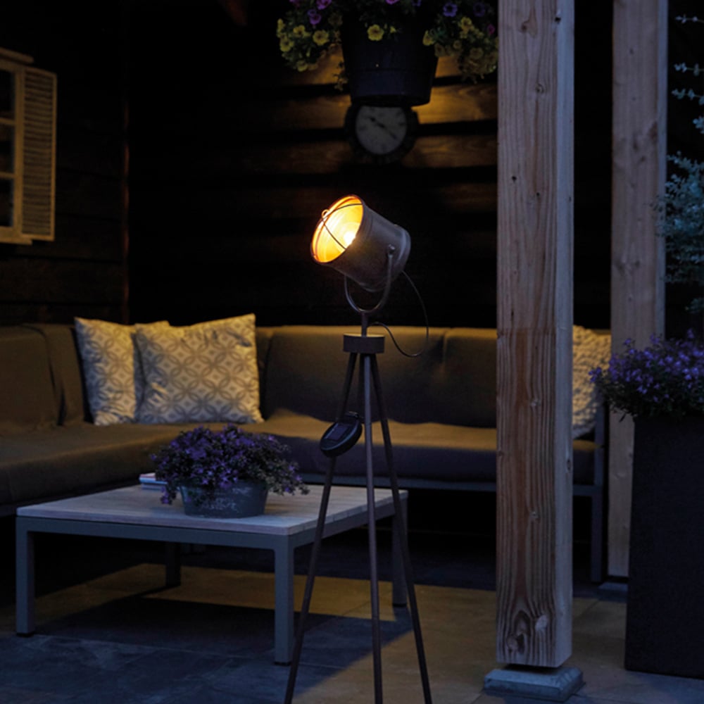 Luxform Leipzig LED Solar Garden Studio Tripod Image 4