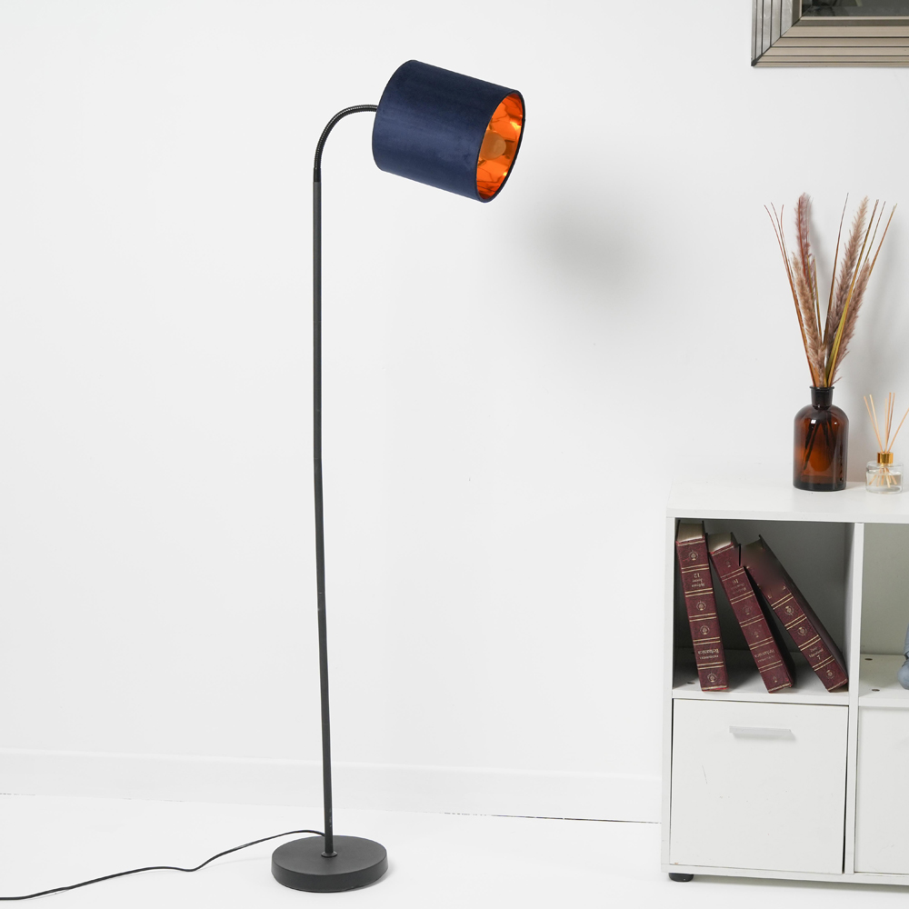 Kliving Hove Navy Shade Floor Lamp Image 2
