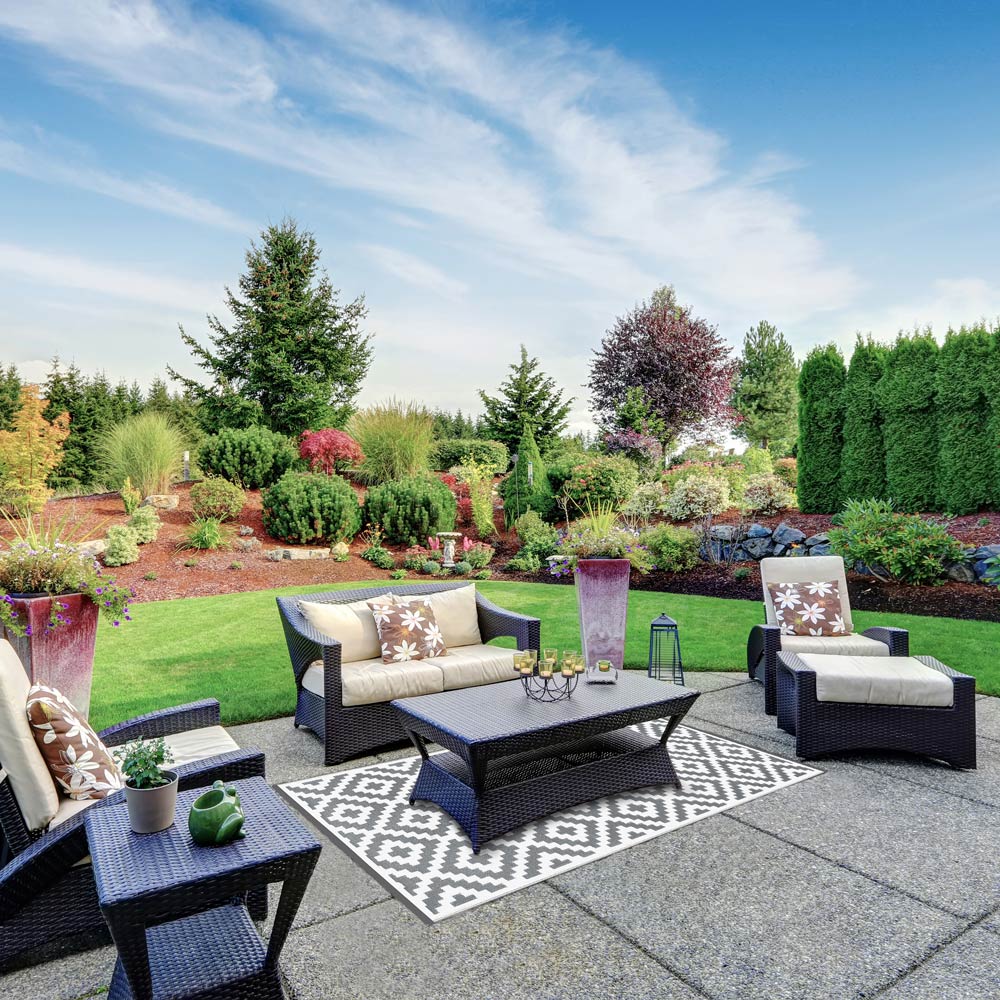 Grey & White Nirvana Premium Eco Rug Image 2