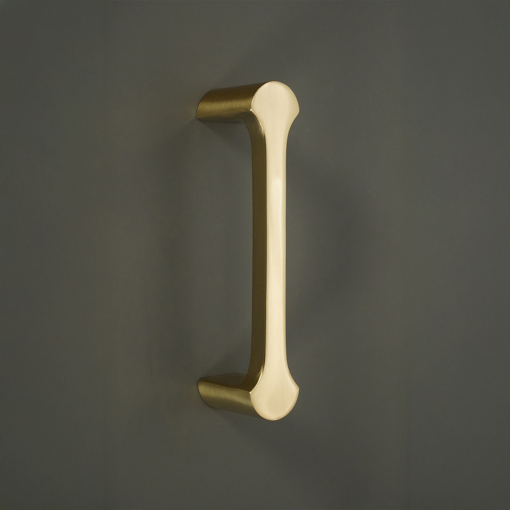Spira Brass Tulip Polished Brass Cabinet Pull Handle 115mm Image 2