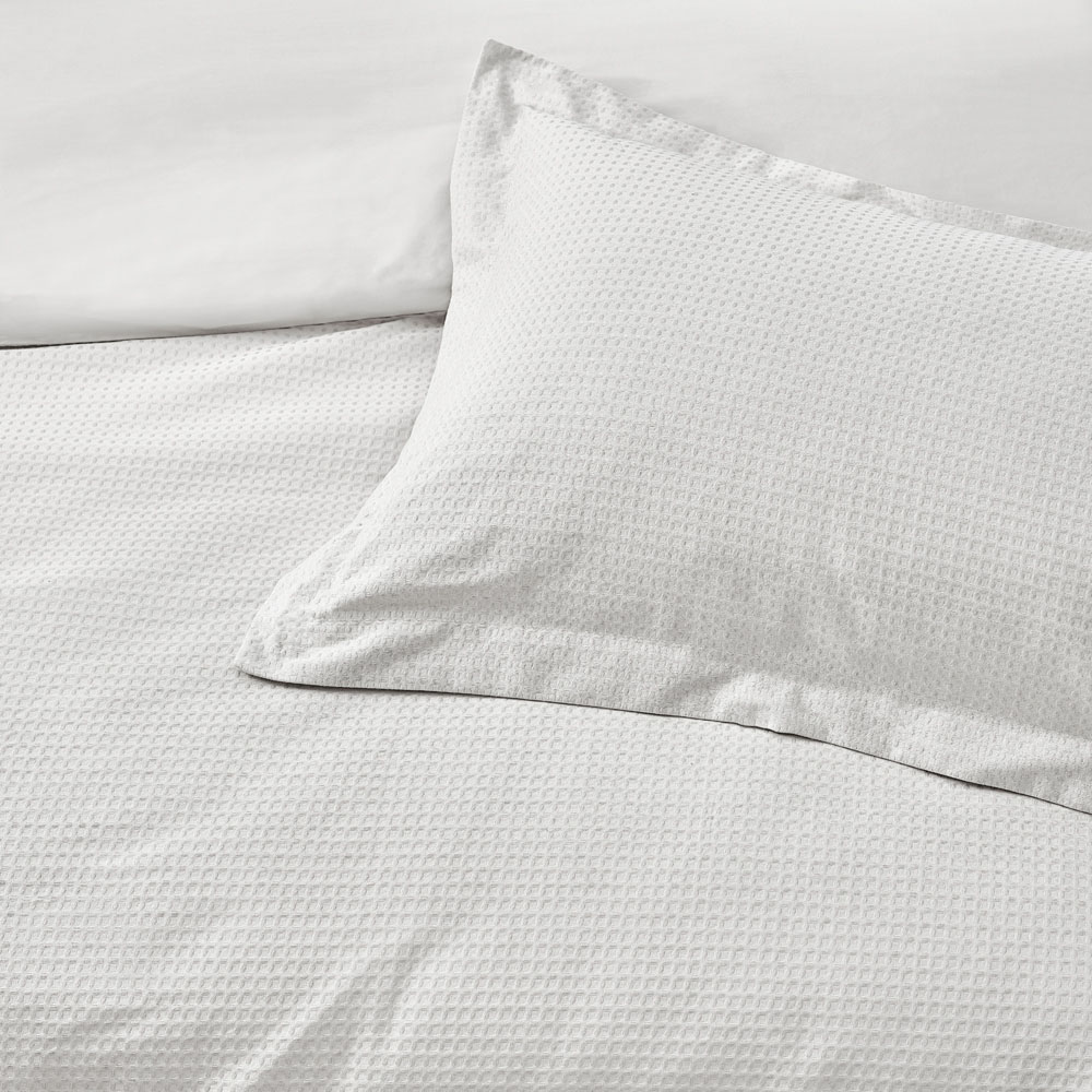 Yard Single White Waffle Duvet Set Image 2