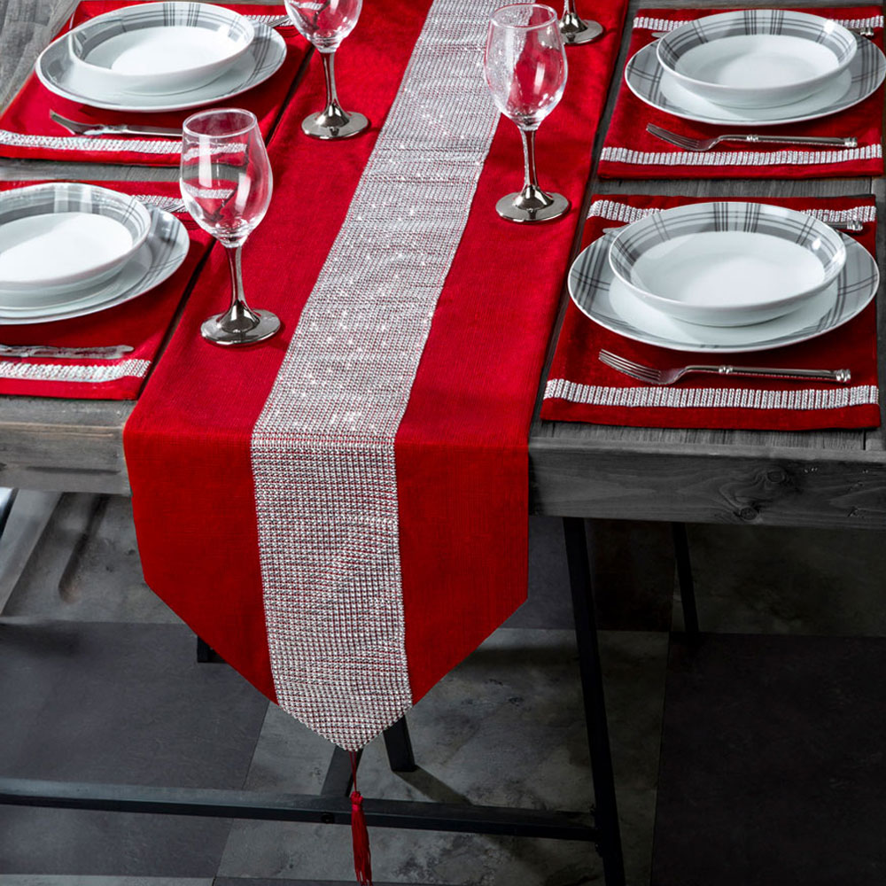 7 Piece Velvet Diamante Red Runn Image 3