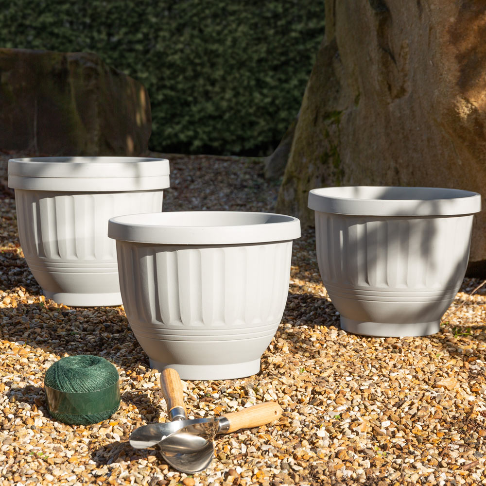 Wham Etruscan Soft Grey Round Recycled Plastic Planter 30.5cm 4 Pack Image 2