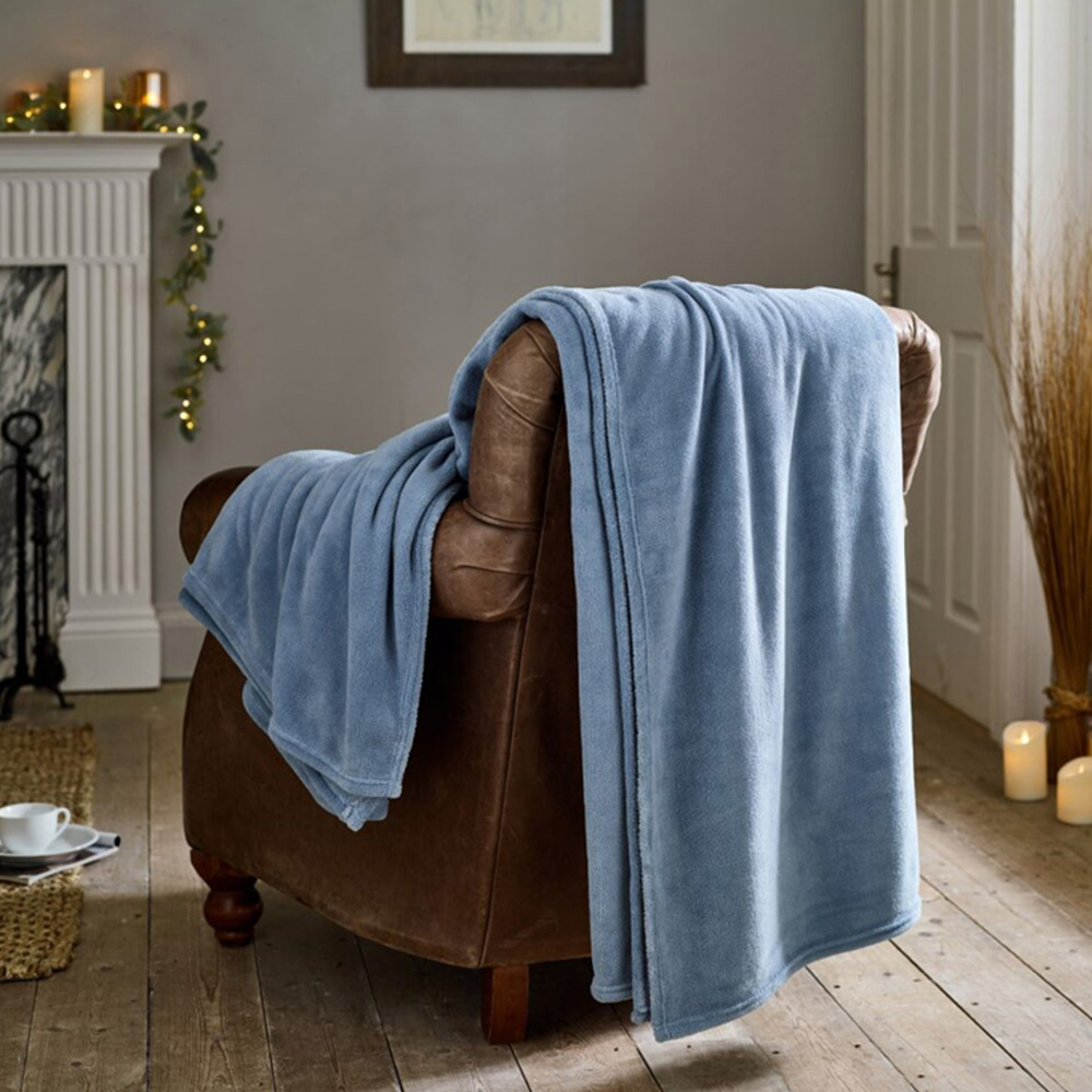 Deyongs Dusty Blue The Big One Throw 230 x 270cm Image 2