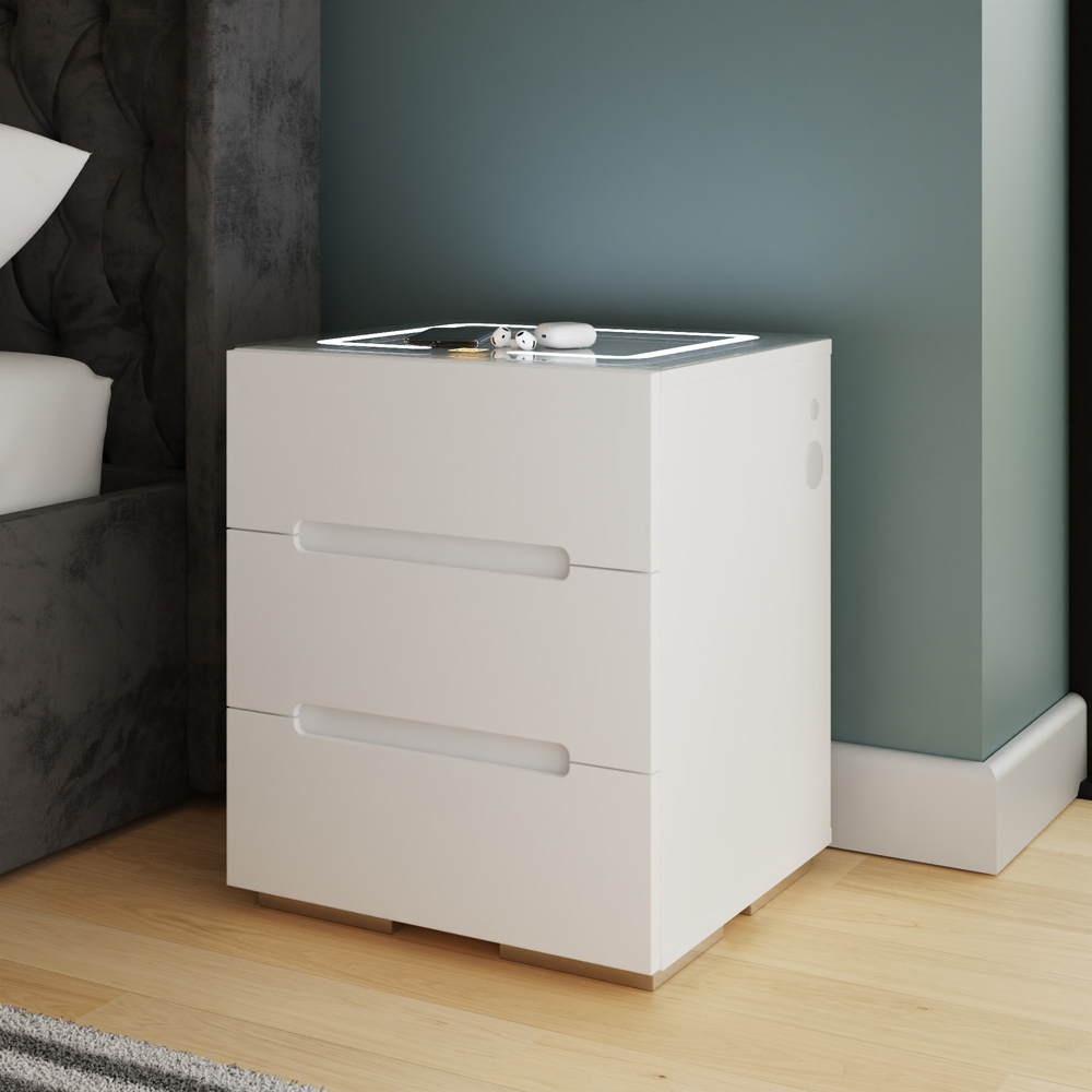 GFW Riley 3 Drawer White Smart Bedside Table Image 10