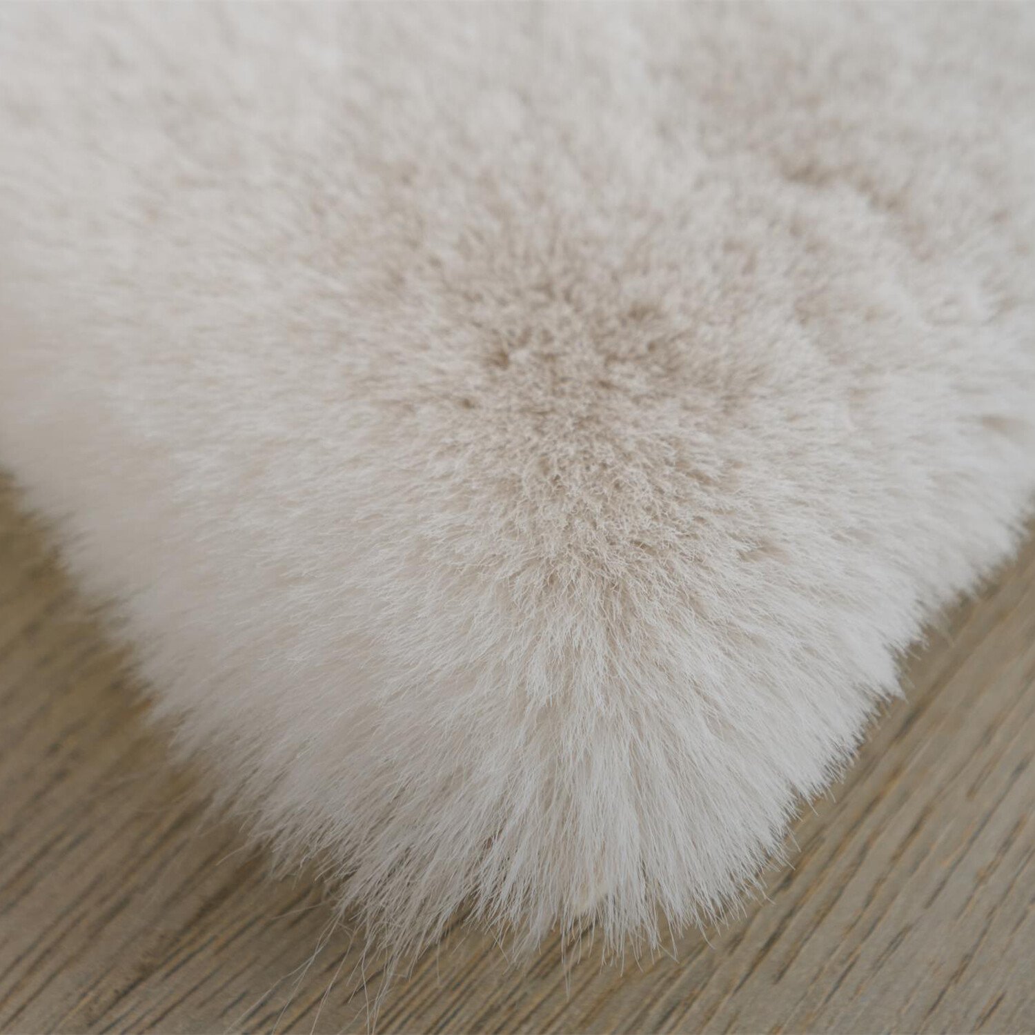 Lux Rabbit Faux Fur Rug - Cloud Image 4
