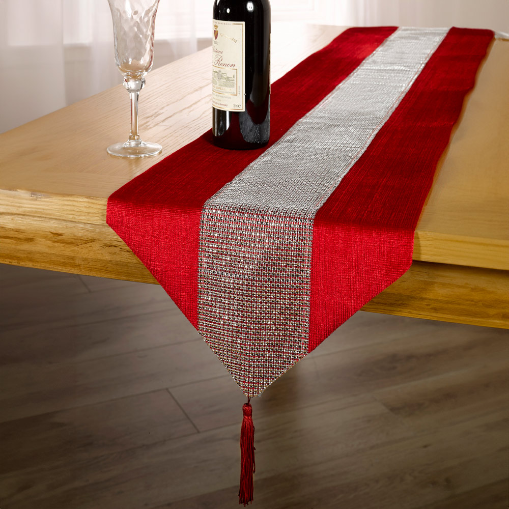 7 Piece Velvet Diamante Red Runn Image 2