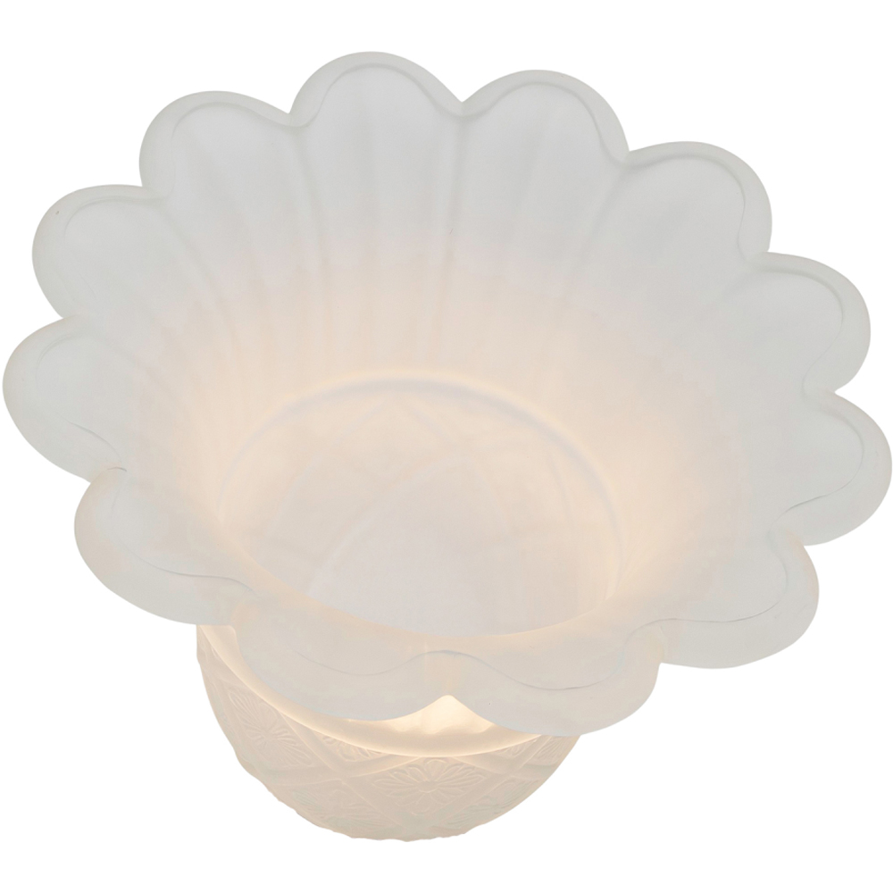 Happy Homewares Frosted White Floral Glass Shade with Ribbed Petal Trim 2 Pack Image 7