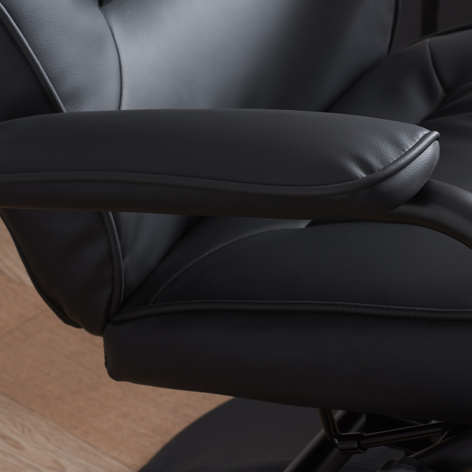 Memphis Black Swivel Chair Image 7