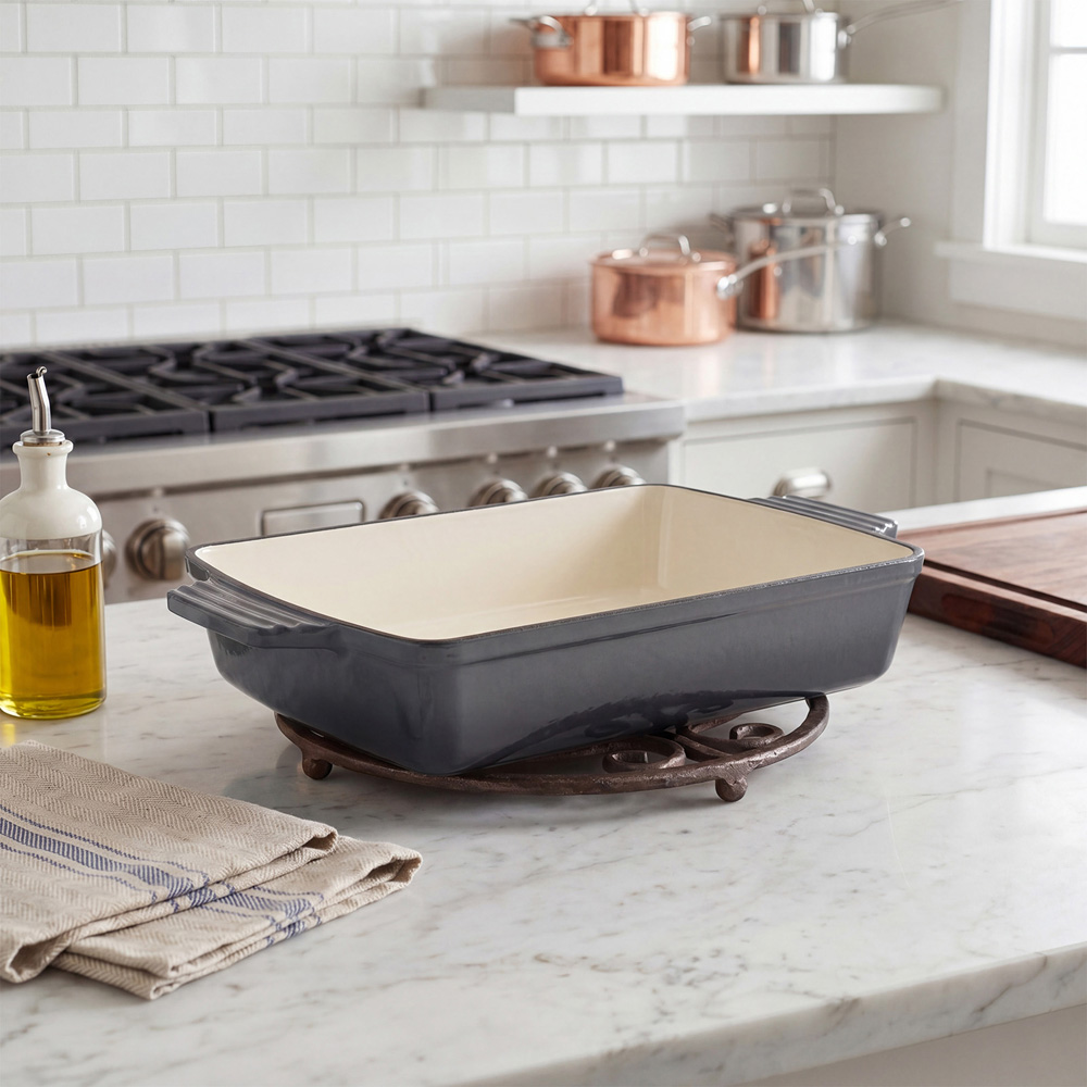 Living and Home 3L Grey Enamelled Rectangular Baking Dish Image 7