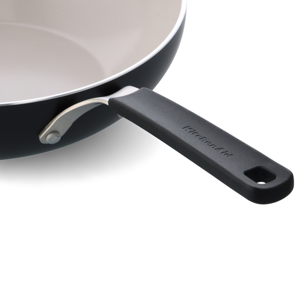 KitchenAid 28cm Matte Black Coloured Aluminium Wok Image 3