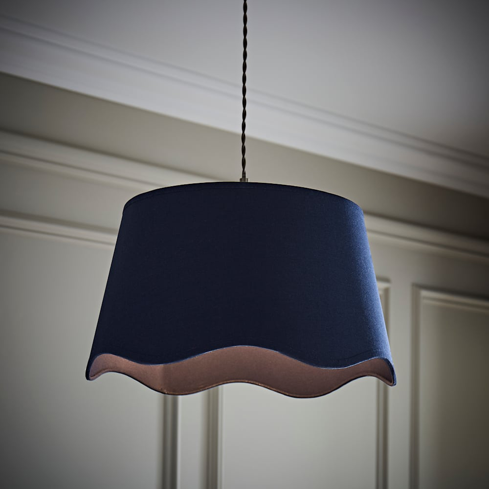 ValueLights Mabel Navy Linen Scallop Edge Large Lamp Shade Image 3