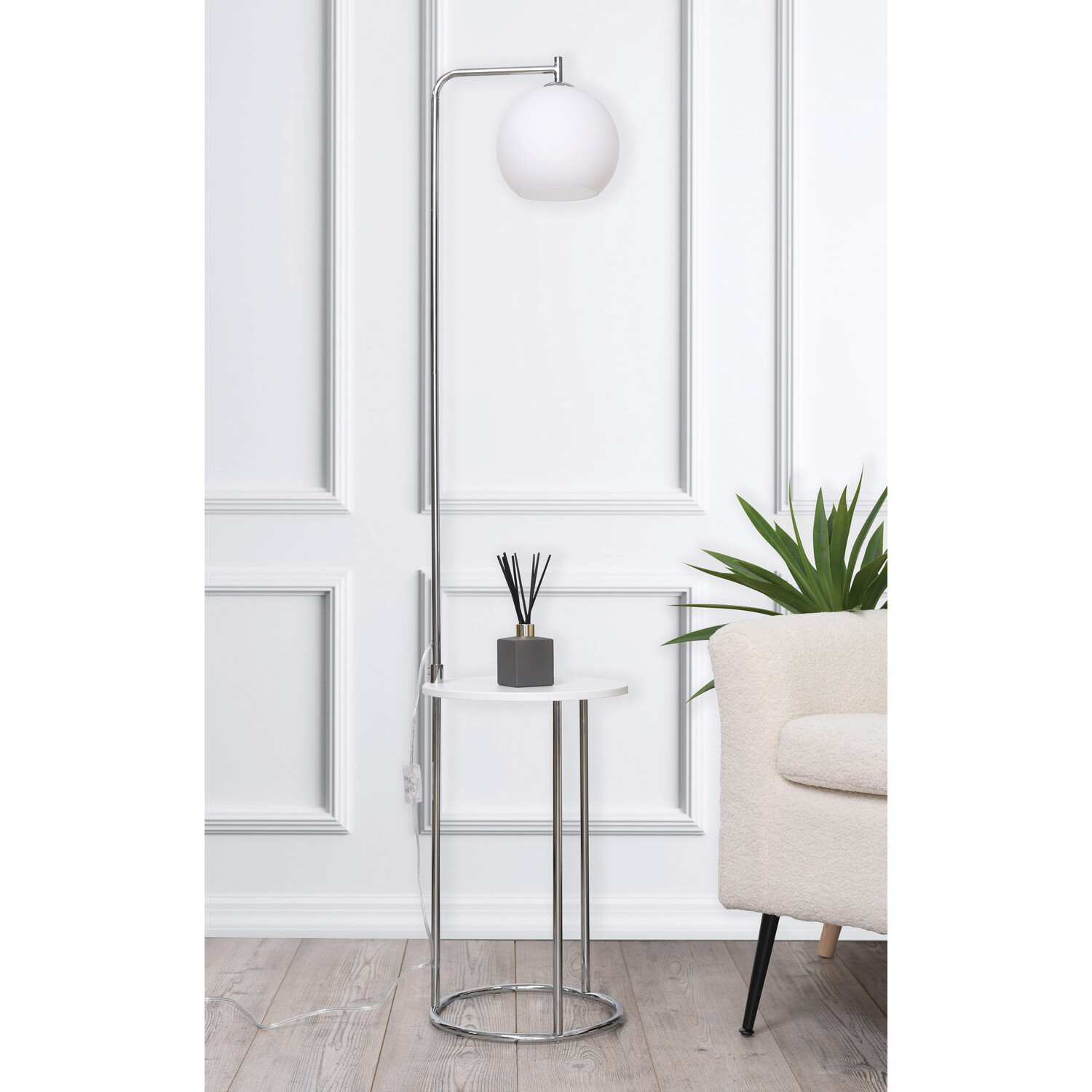 Hamilton Floor Lamp with Table Image 4