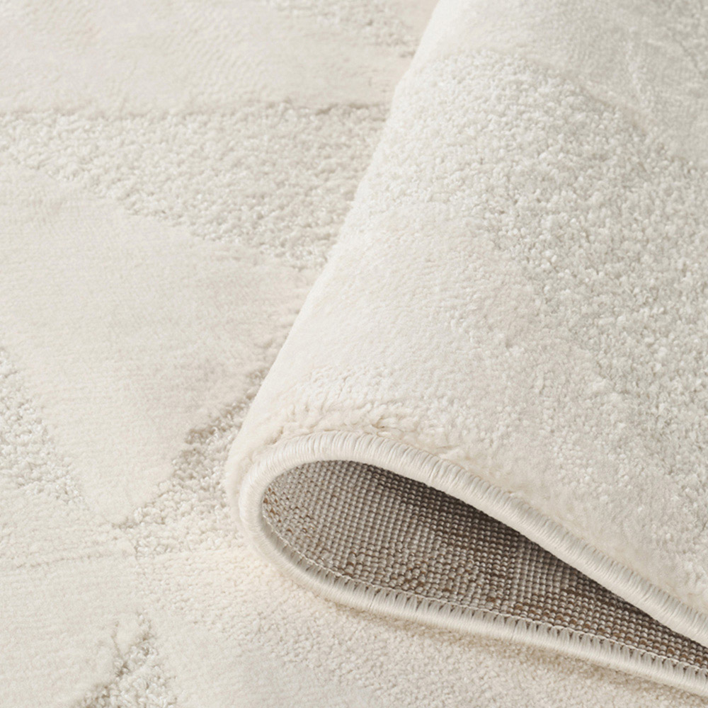 Desire Rugs Hamilton Cream Geometric Triangle Mosaic Rug 80 x 150cm Image 4