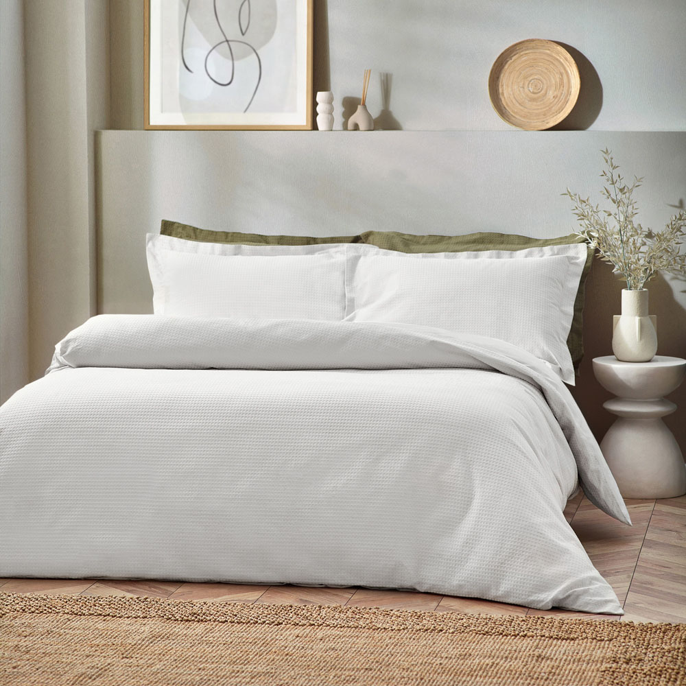 Yard Single White Waffle Duvet Set Image 1